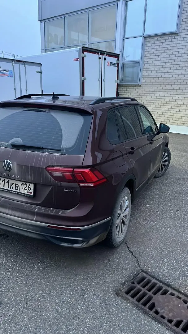 Volkswagen Tiguan Респект 1.4Т 150 л.с. АТ полный привод, фото 2