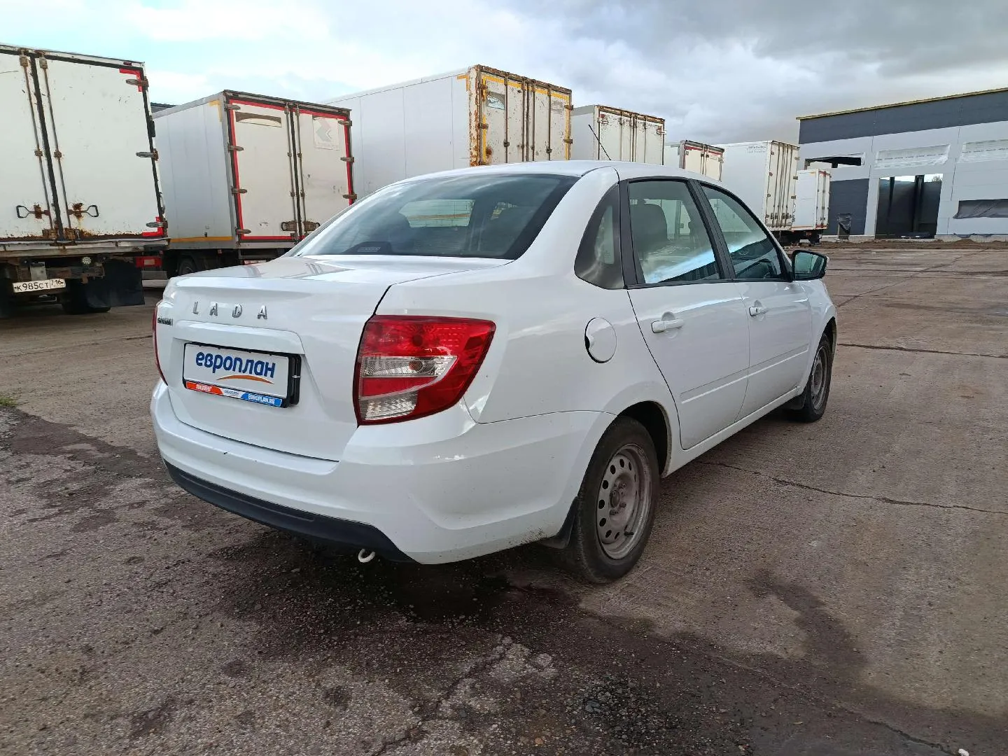LADA Granta седан Классик 24 Кондиционер 1.6 90 л.с. МТ, фото 3