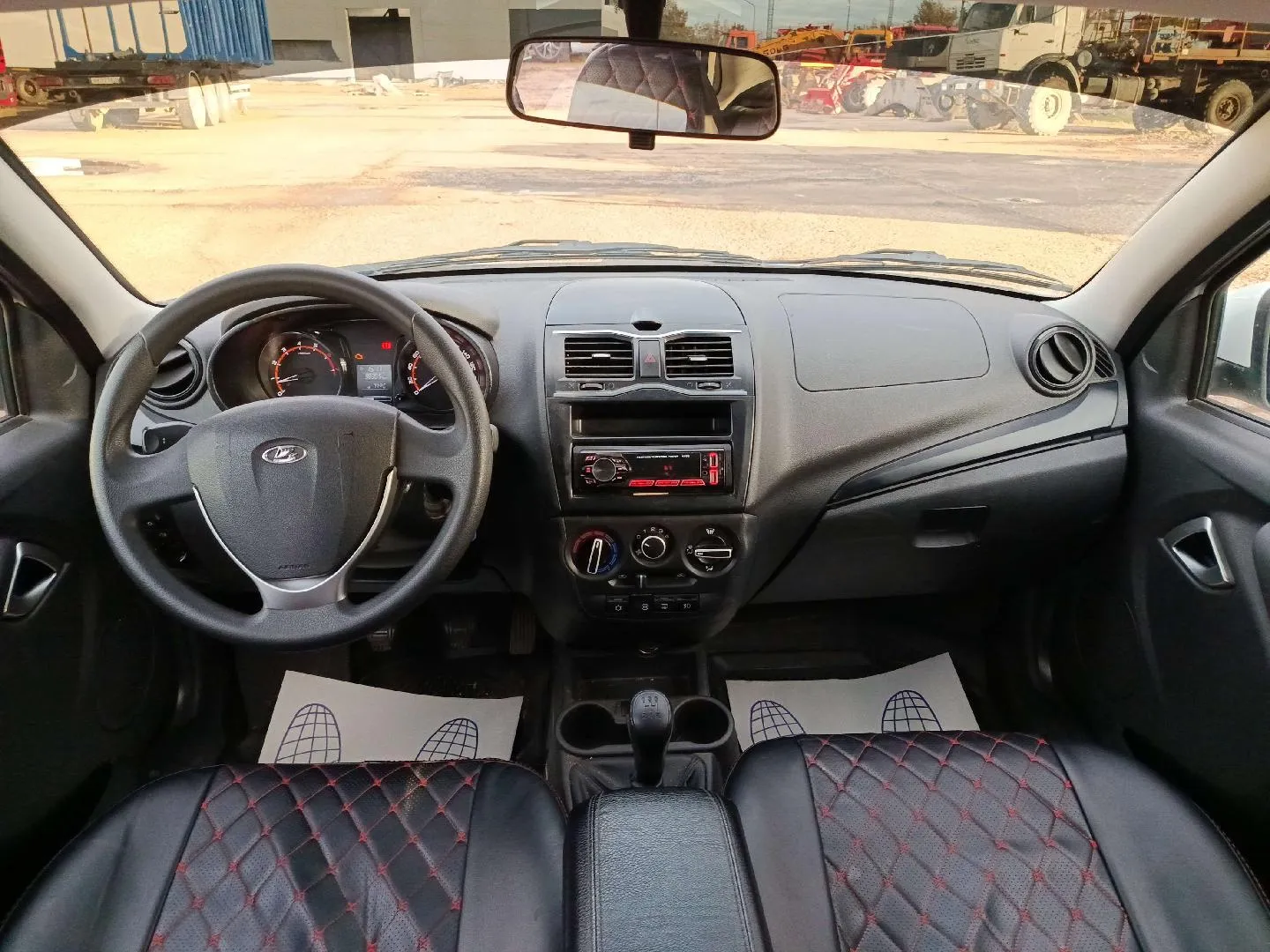 LADA Granta седан Классик 24 Кондиционер 1.6 90 л.с. МТ, фото 5