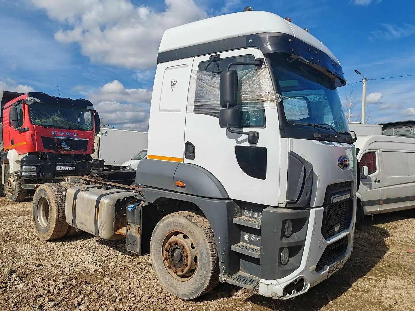 Ford Cargo 4x2 Седельный тягач, фото 3