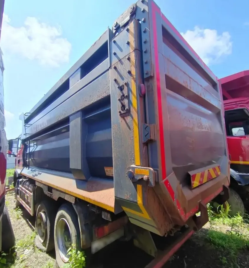 HOWO T5G 6x4 Самосвал, фото 4