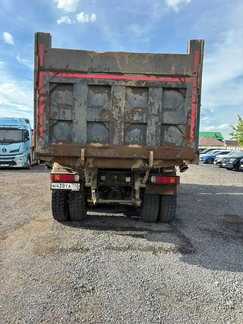 HOWO ZZ* 6x6 Самосвал, фото 4
