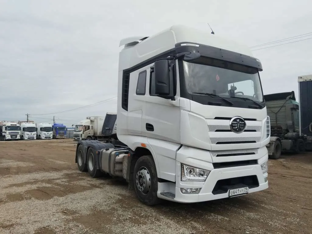 FAW CA 4250 6X4 Седельный тягач, фото 2