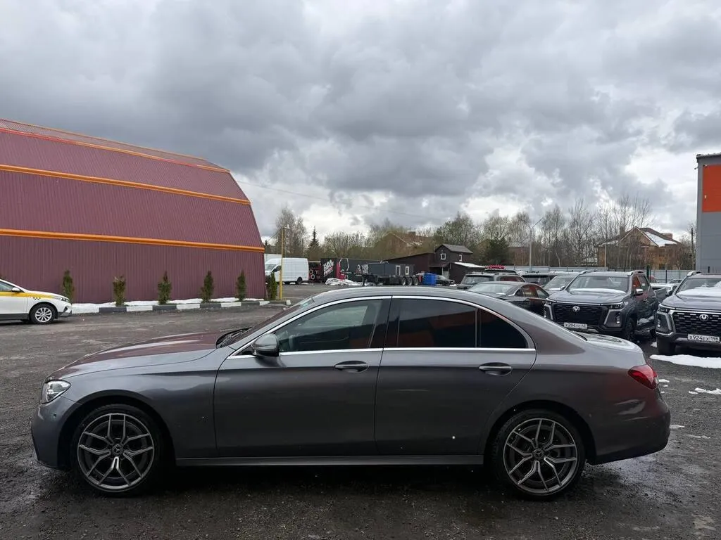 Mercedes-Benz E 200, фото 3