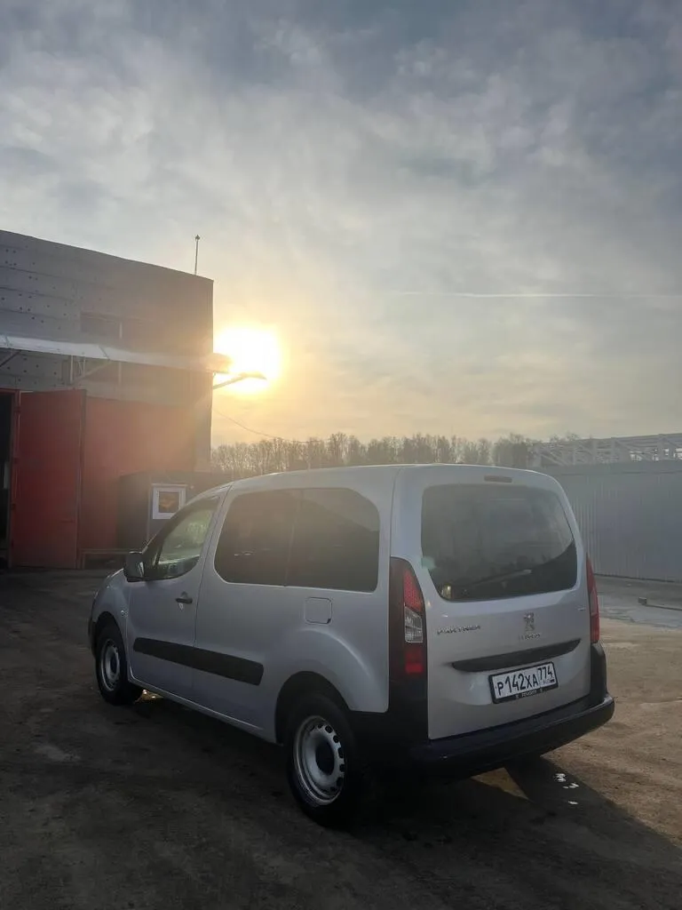 Peugeot PARTNER, фото 3