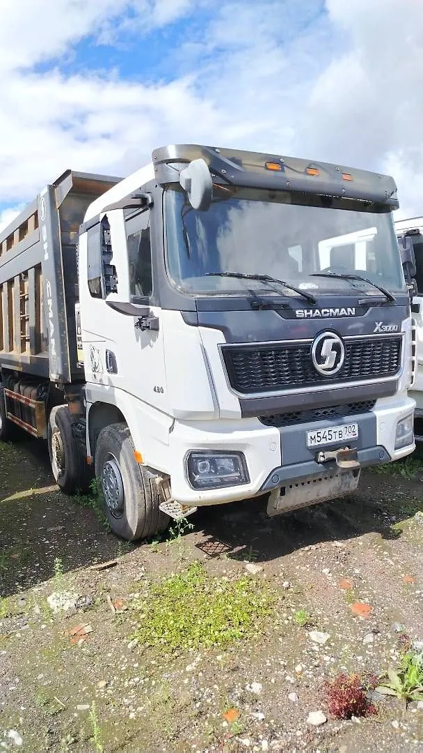 Shacman SX* 8x4 Самосвал, фото 2