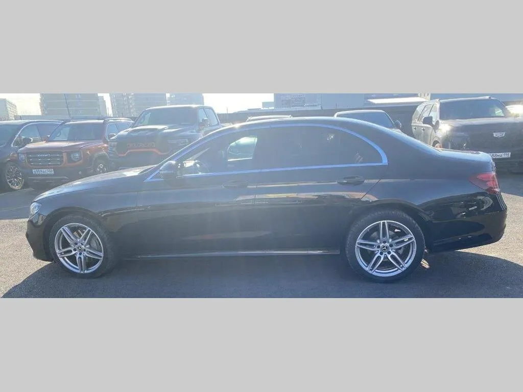 Mercedes-Benz E 220, фото 2