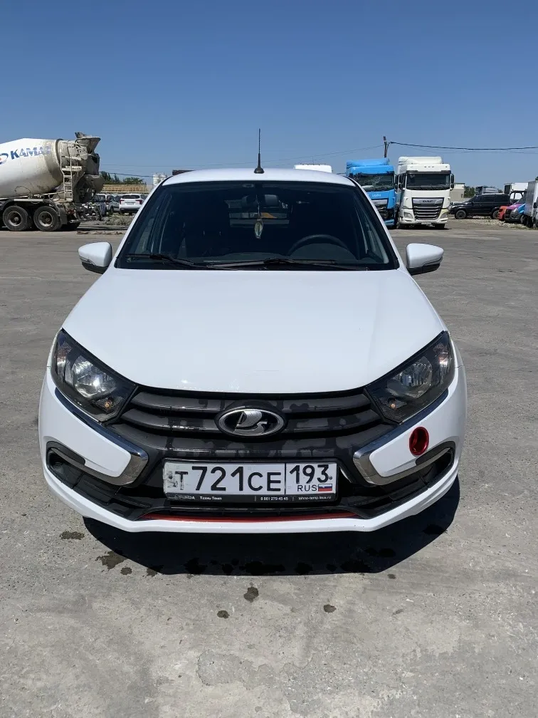 LADA Granta Лифтбек, фото 2