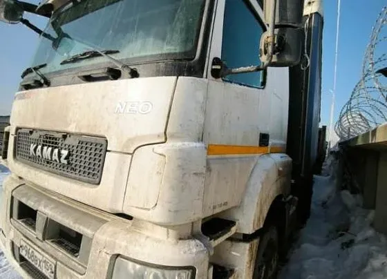 КАМАЗ 5490-S5, фото 3