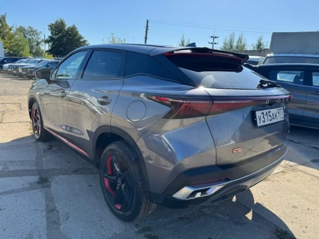 Omoda C5, фото 3