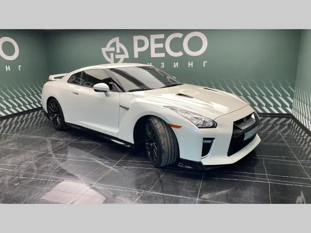 Nissan GT-R, фото 3