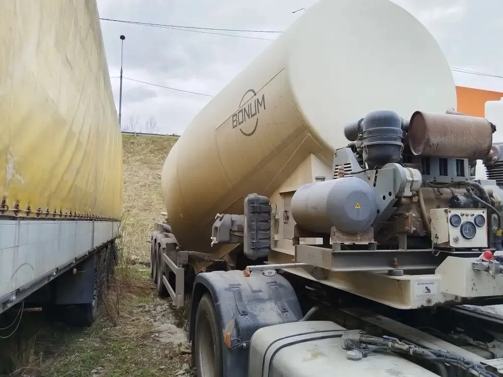 BONUM 914230 Полуприцеп цистерна для сыпучих грузов, фото 2