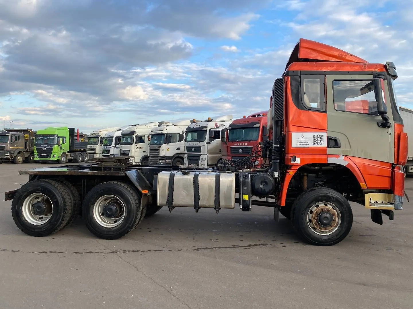 Shacman SX* 6x6 Седельный тягач, фото 4