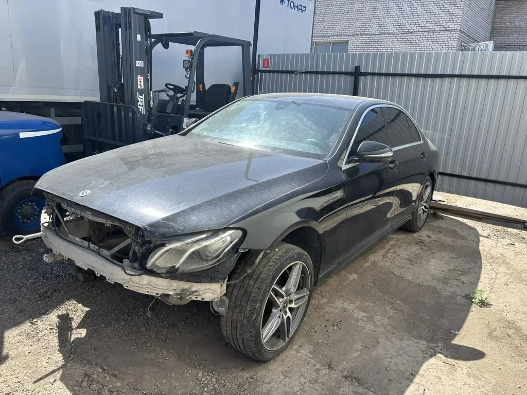 Mercedes-Benz E 200, фото 2