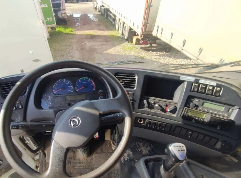 DONGFENG DFH 8x4 Самосвал, фото 5