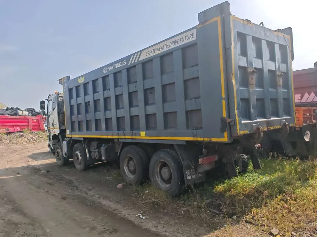 FAW CA 3310 8x4 Самосвал, фото 4