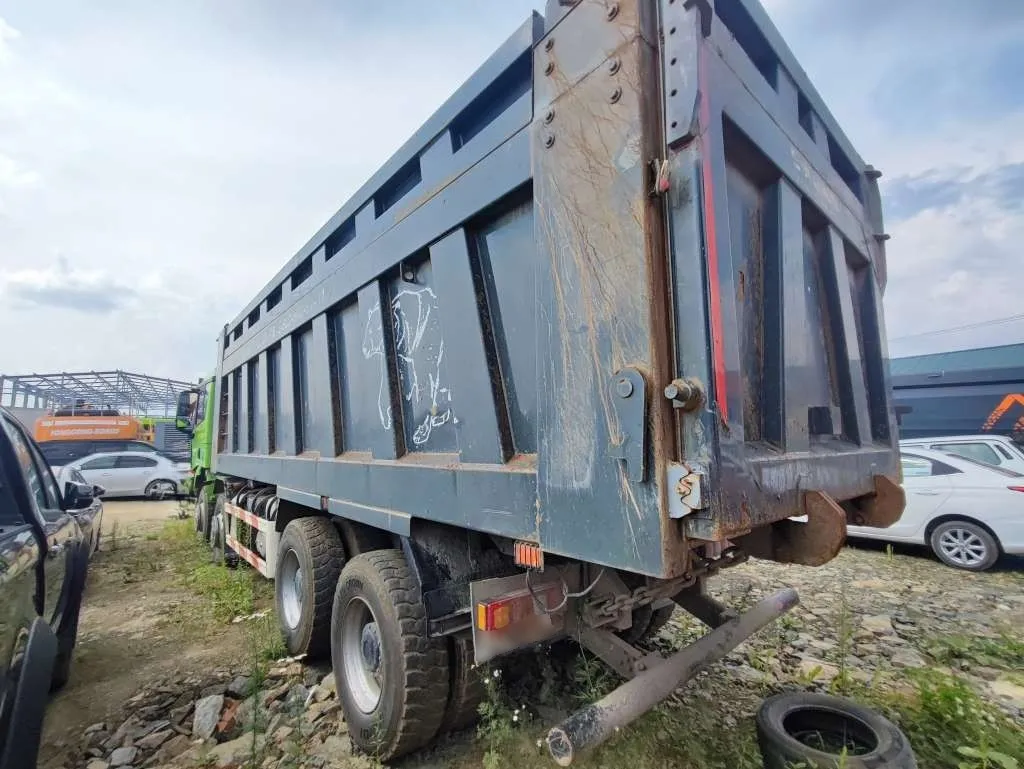 Shacman SX* 8x4 Самосвал, фото 4