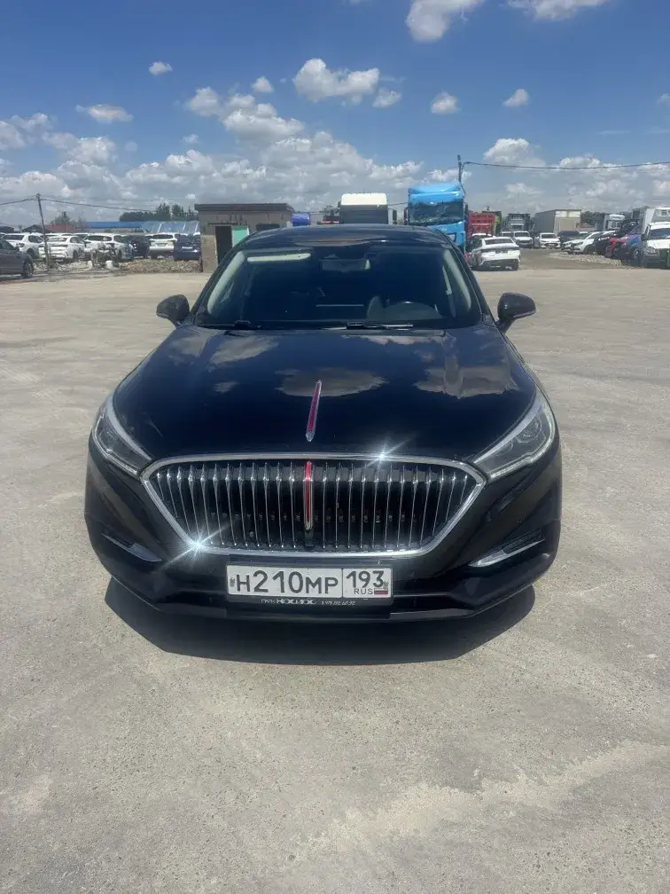 Hongqi H5, фото 2