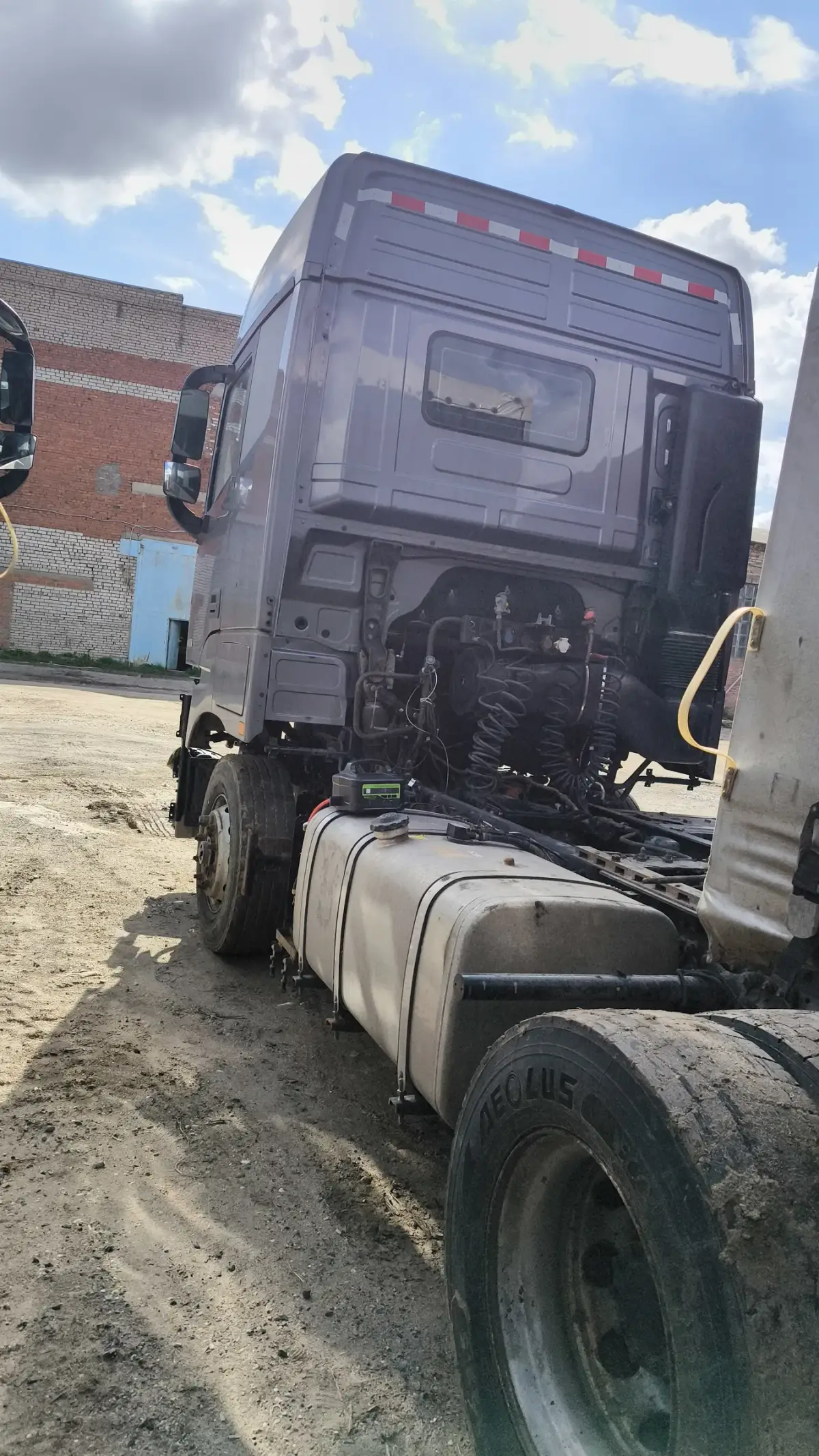 Foton AUMAN 4x2 Седельный тягач, фото 4