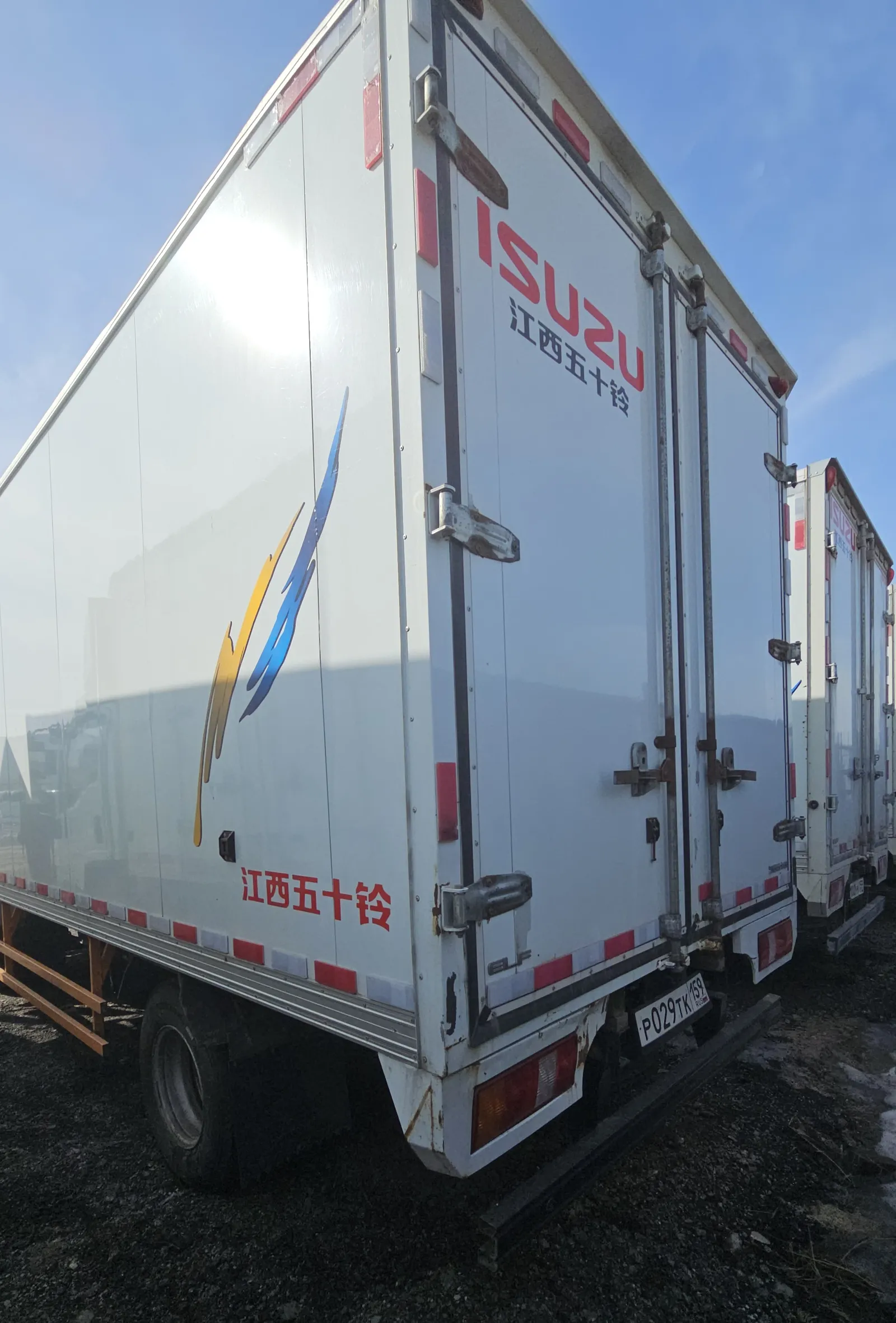 ISUZU ELF 4.5 (EC7) 4x2 Изотермический/рефрижератор, фото 4