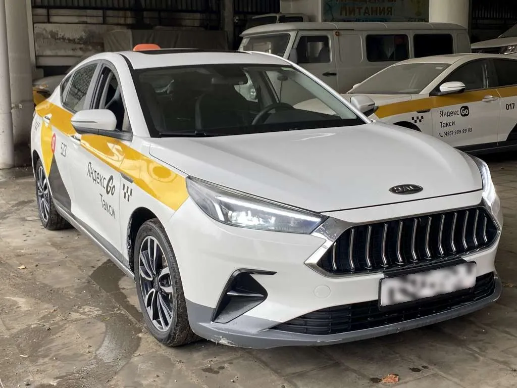 JAC J7, фото 2