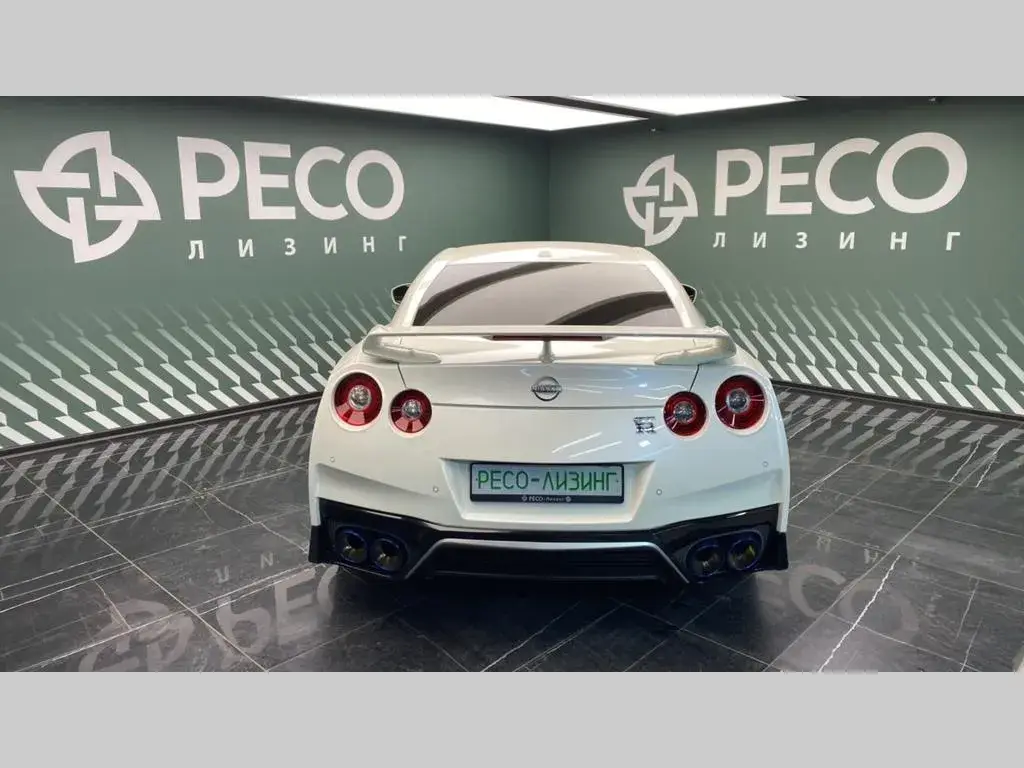 Nissan GT-R, фото 5