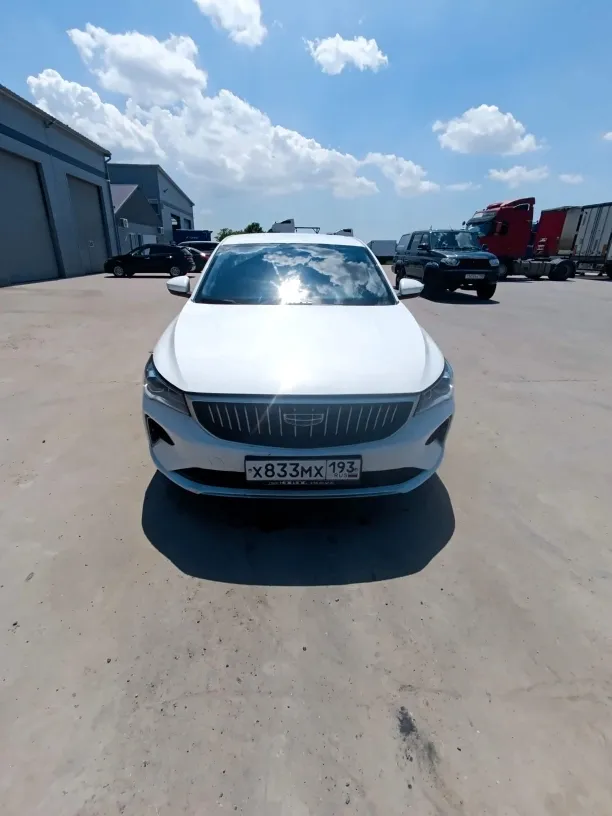 Geely Emgrand, фото 2
