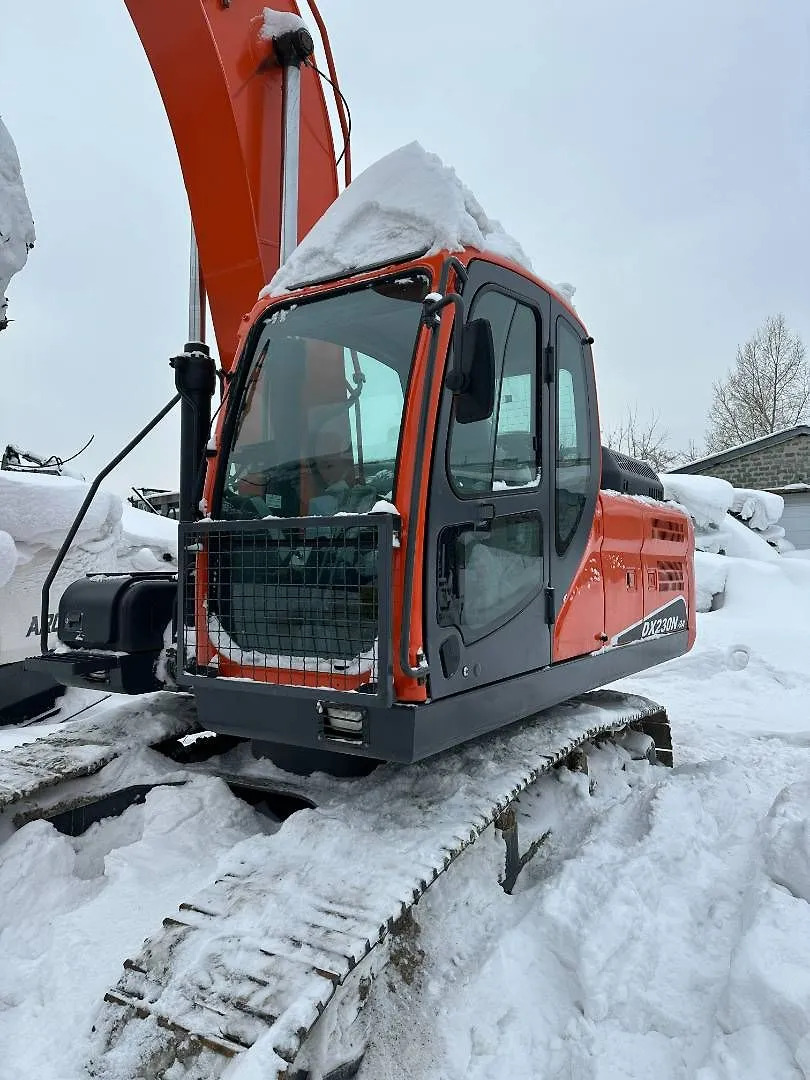 DAXIN DX230* Экскаватор, фото 3
