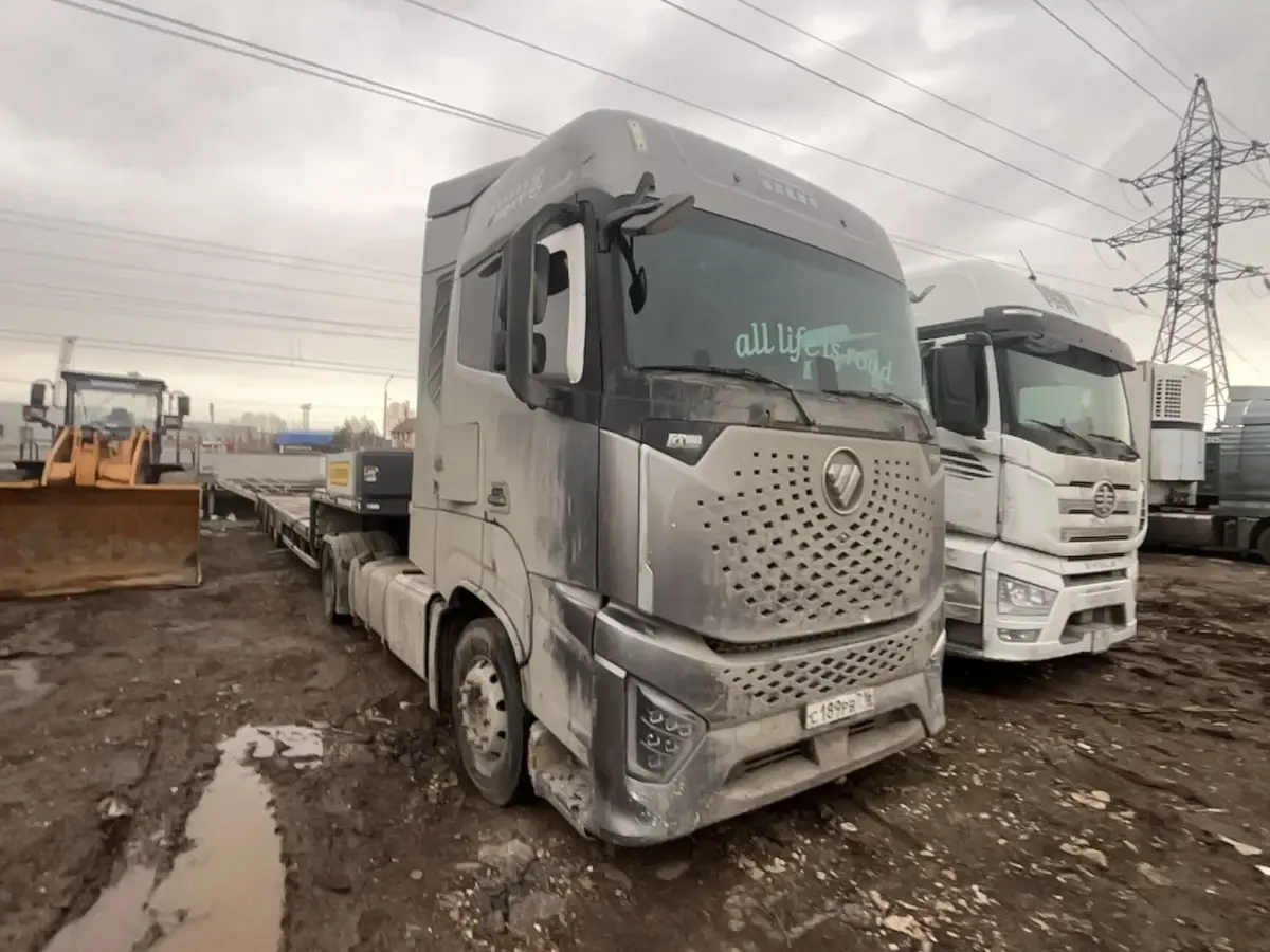 Foton AUMAN 4x2 Седельный тягач, фото 2