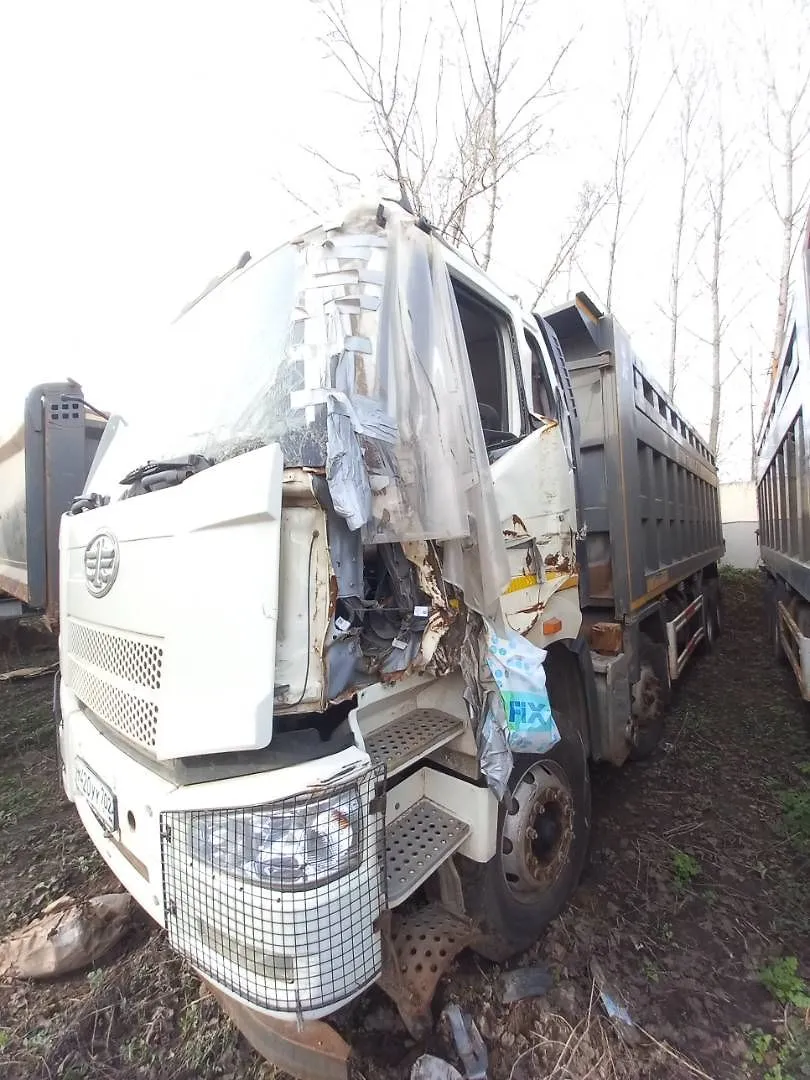 FAW J6 8x4 Самосвал, фото 3