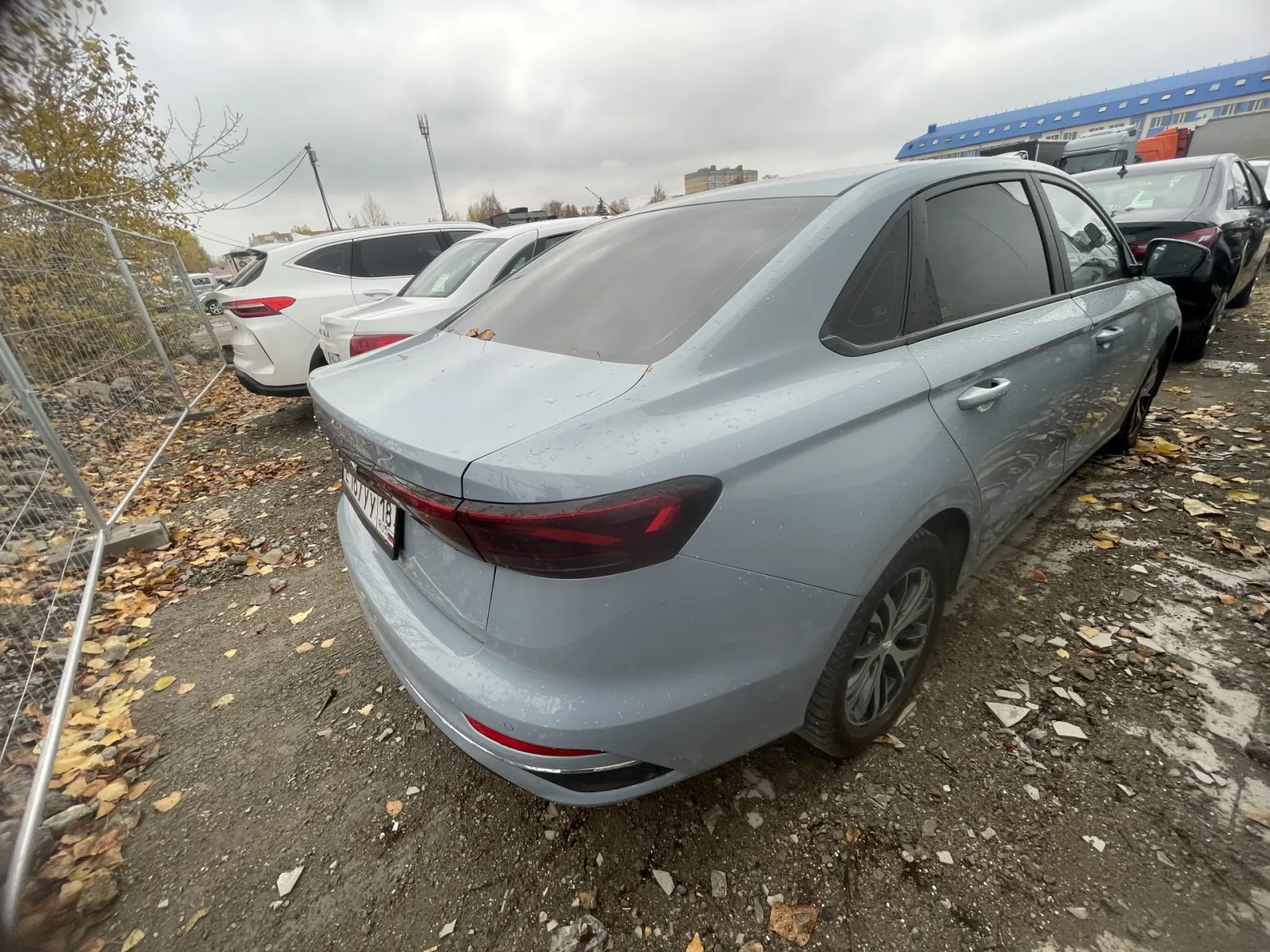 Geely Emgrand, фото 2