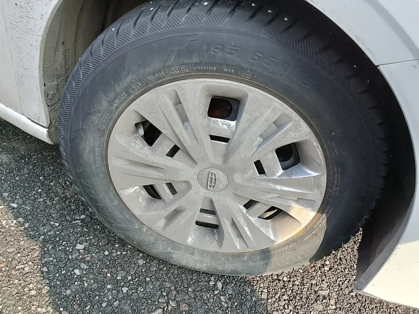 Geely Emgrand, фото 5