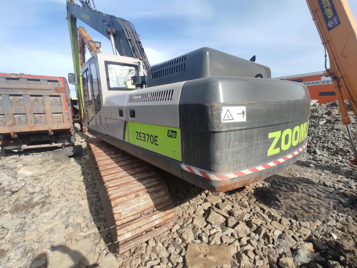 Zoomlion ZE370 Экскаватор, фото 4