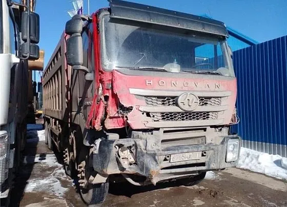 IVECO-Hongyan 908 (8x4), фото 2