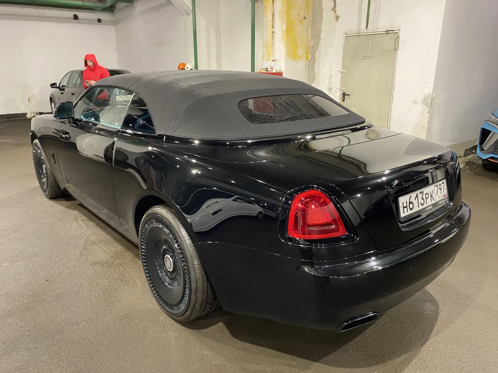 Rolls-Royce Dawn, фото 4