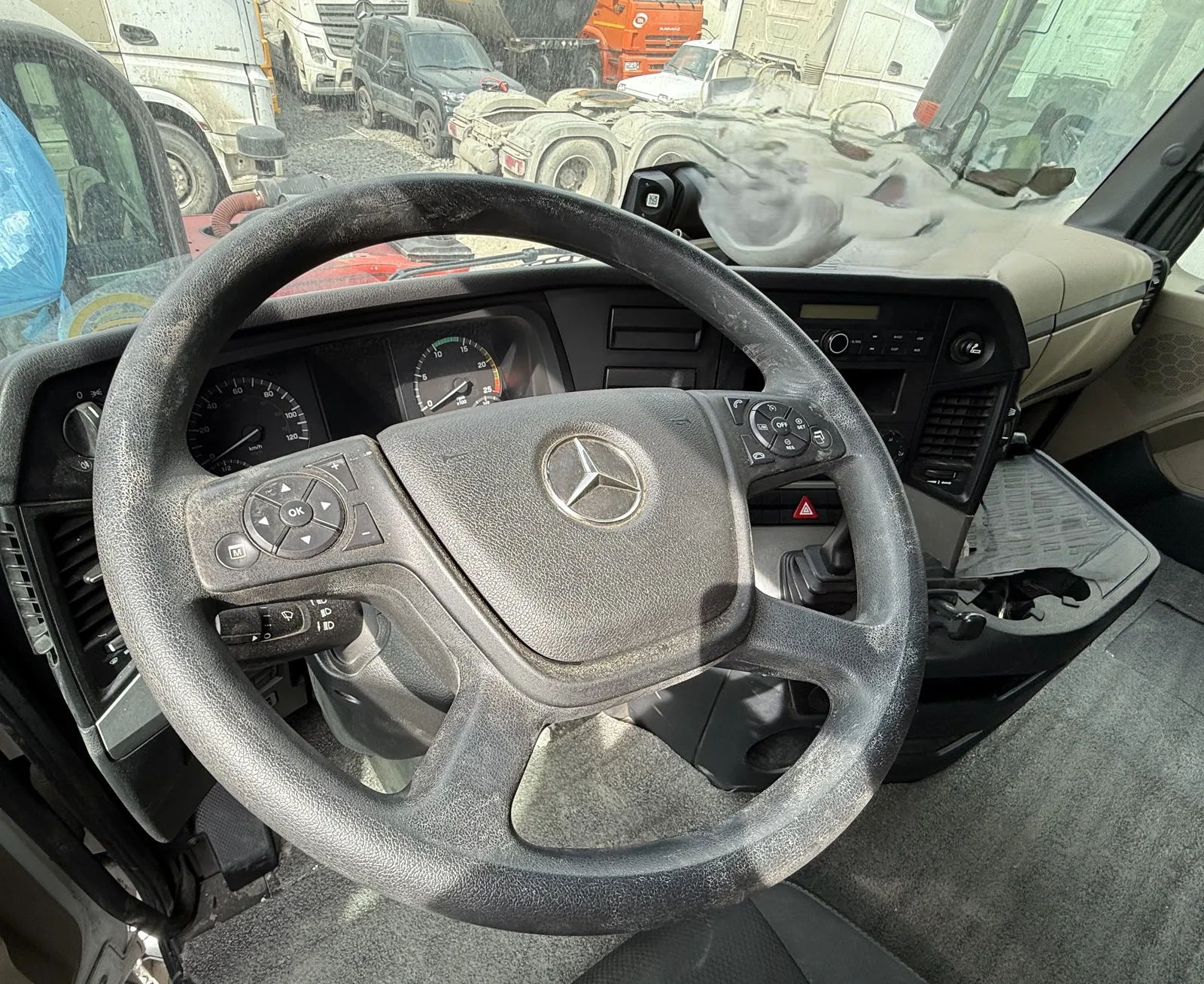 Mercedes-Benz Actros 6x4 Седельный тягач, фото 5