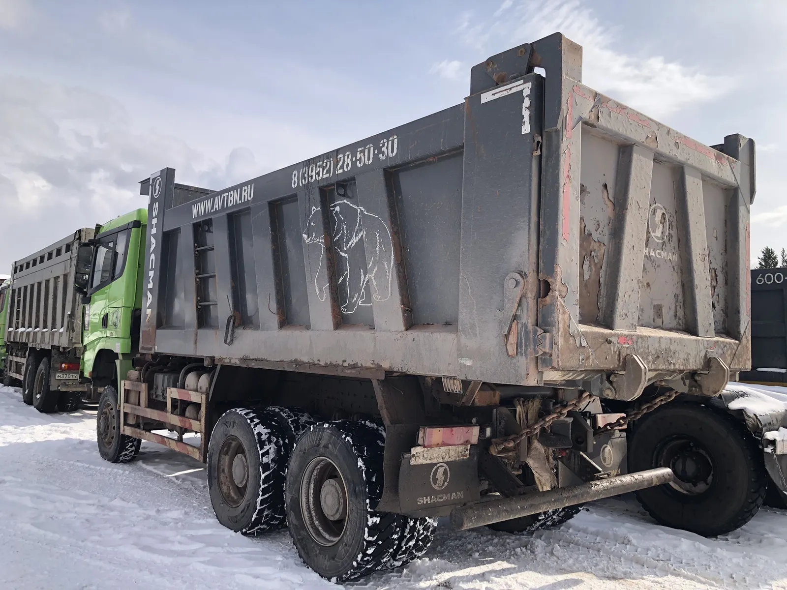 Shacman SX* 6x6 Самосвал, фото 4