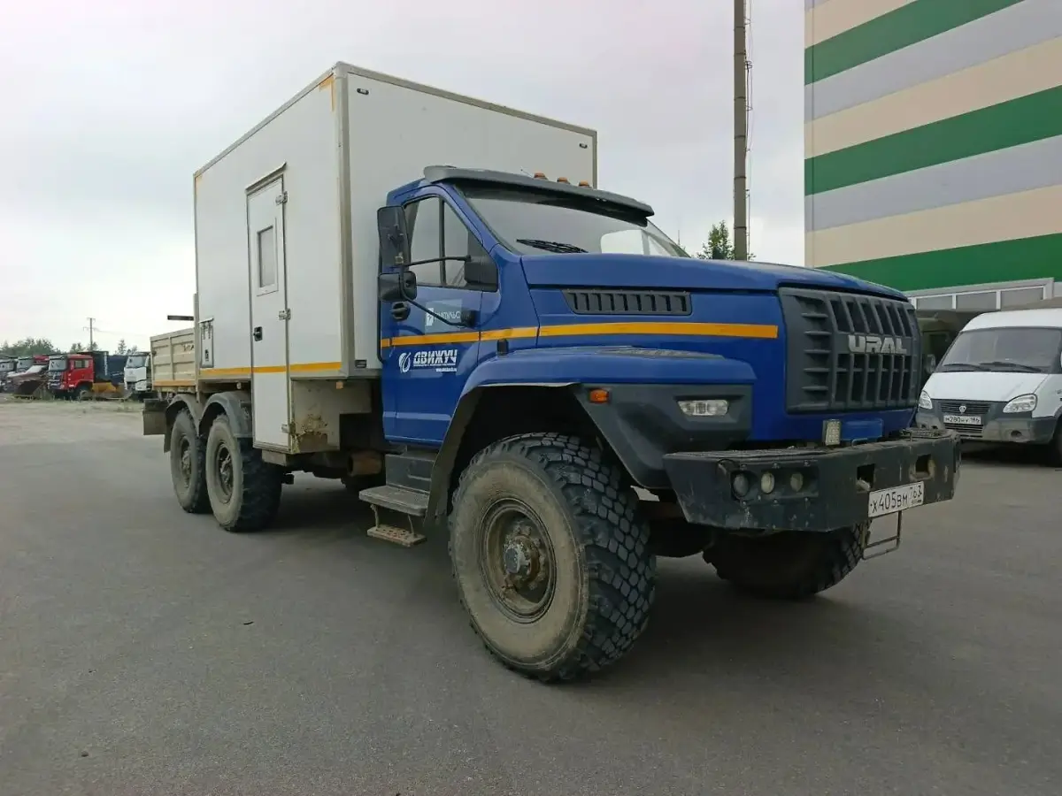 Ural NEXT 4320 6x6 Передвижная мастерская с КМУ, фото 2
