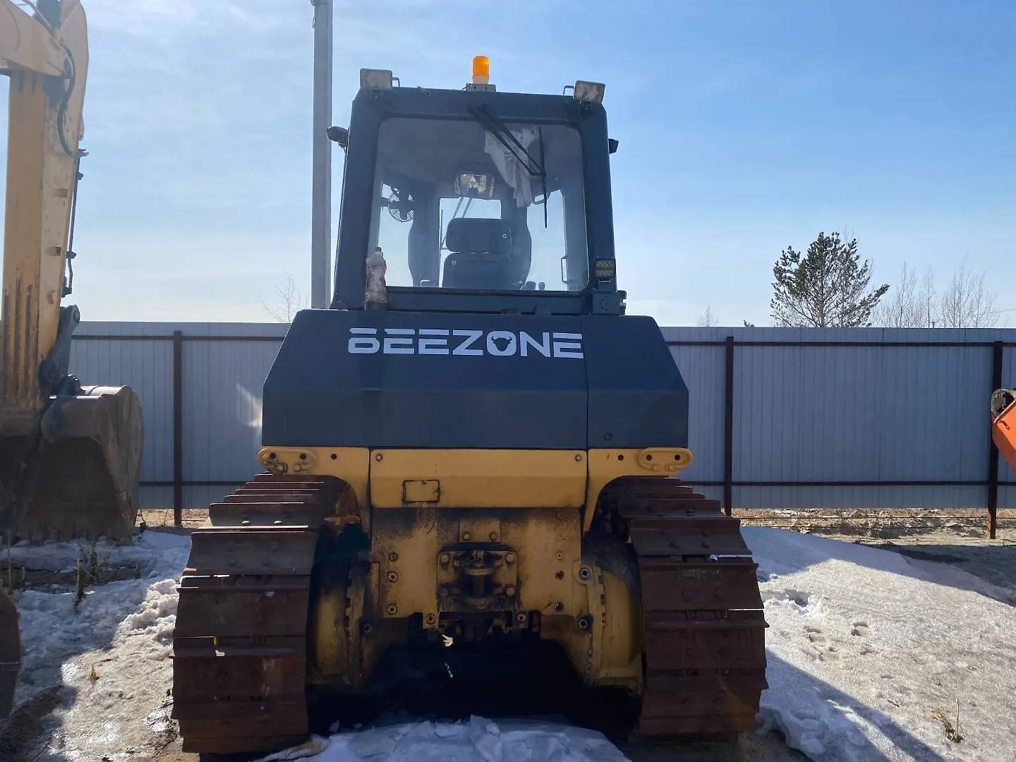 BEEZONE D* Бульдозер, фото 4