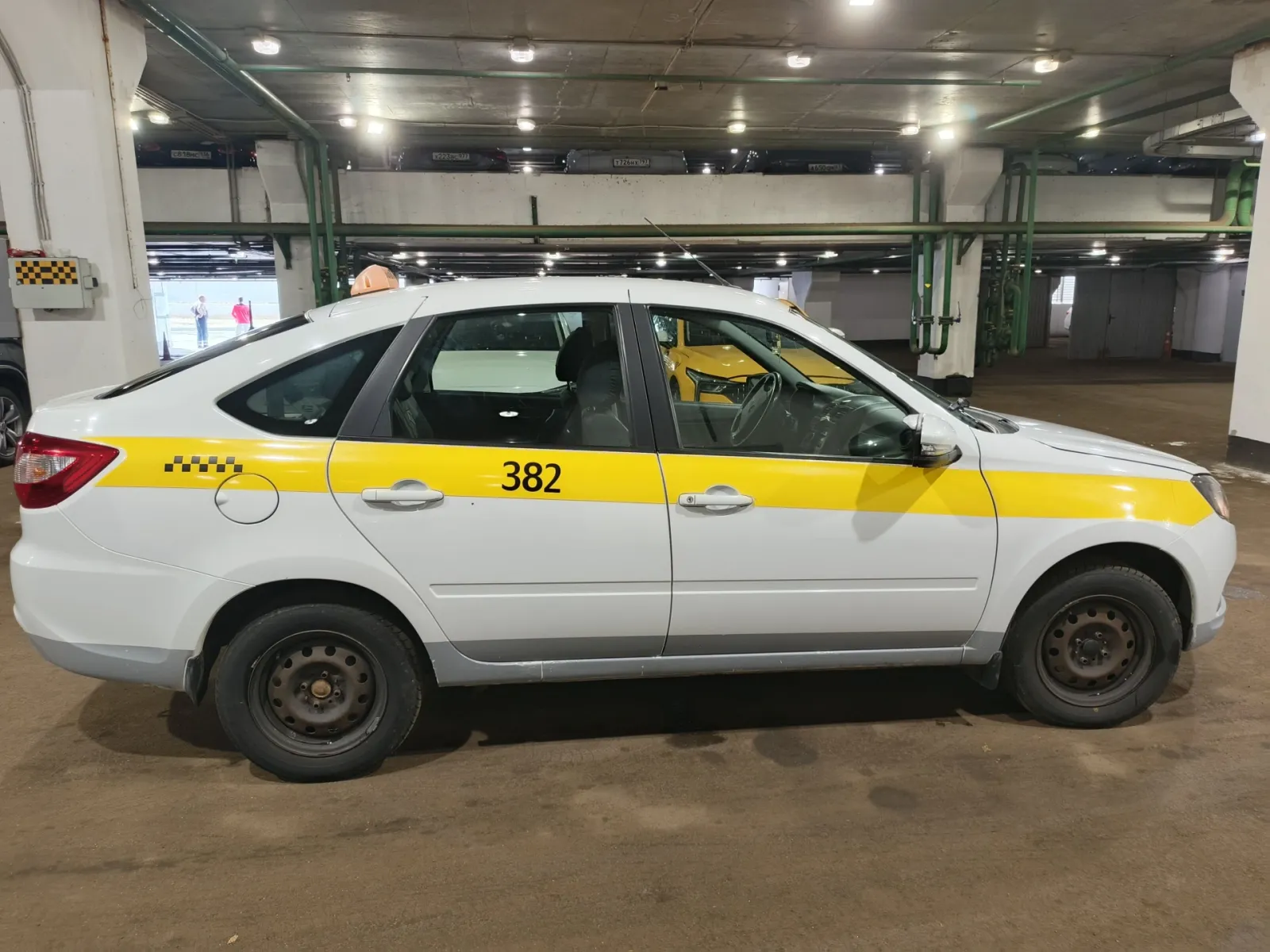 LADA Granta Лифтбек, фото 4