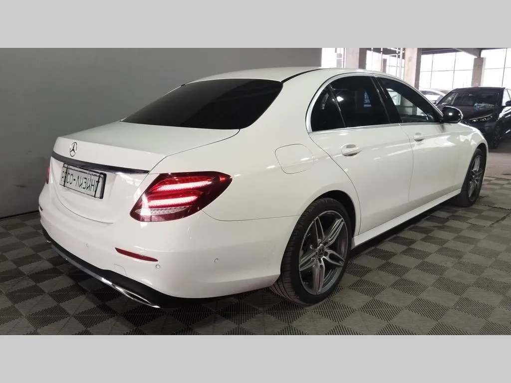 Mercedes-Benz E 200, фото 3