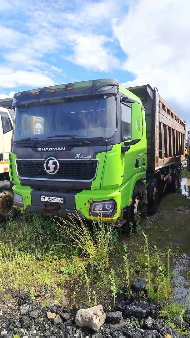 Shacman SX* 8x4 Самосвал, фото 3