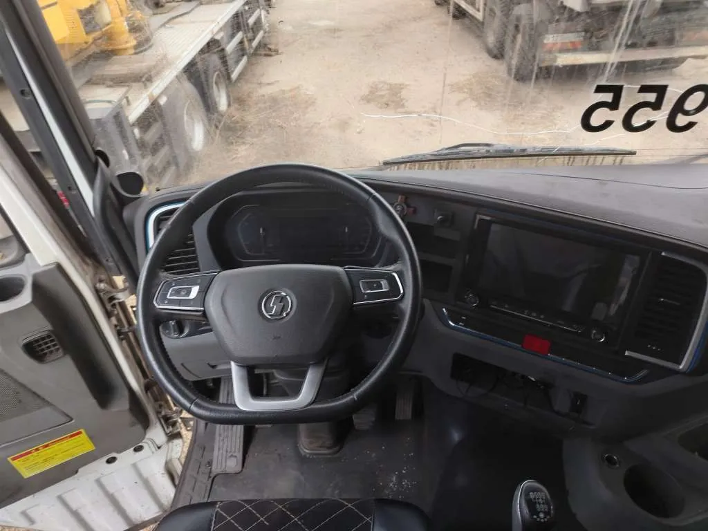 Shacman SX* 8x4 Самосвал, фото 5