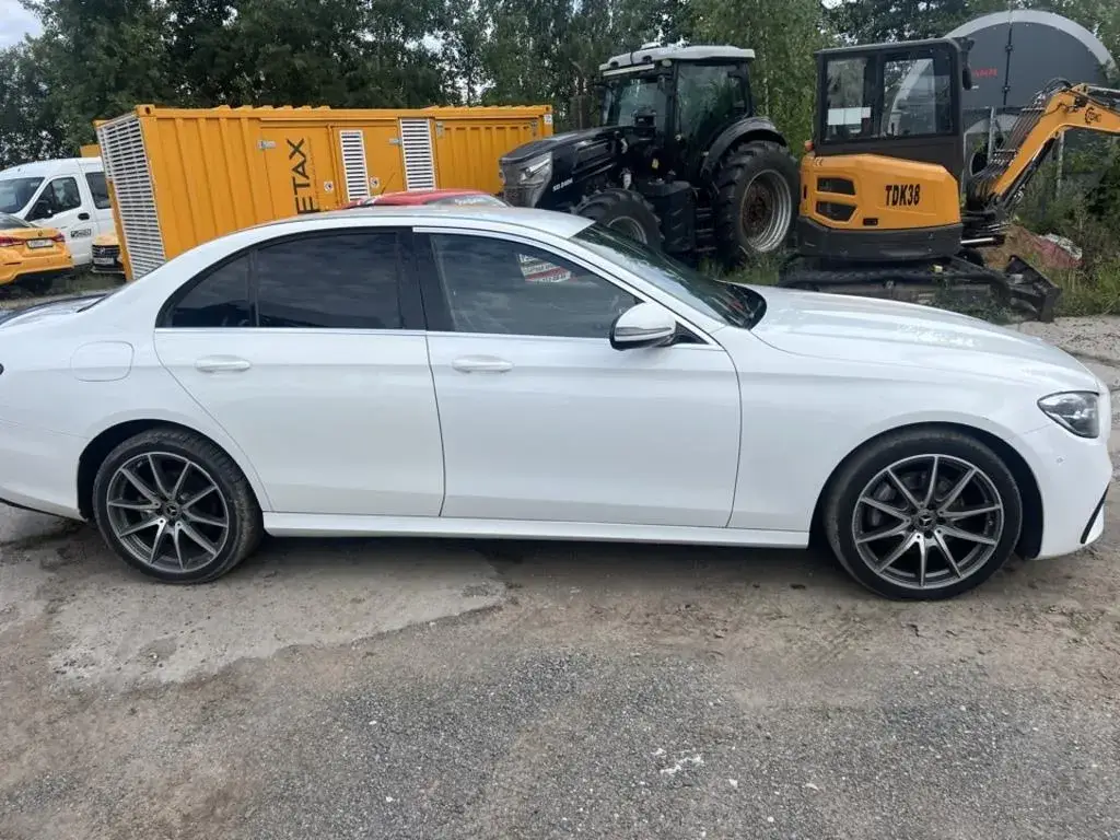Mercedes-Benz E 200, фото 5
