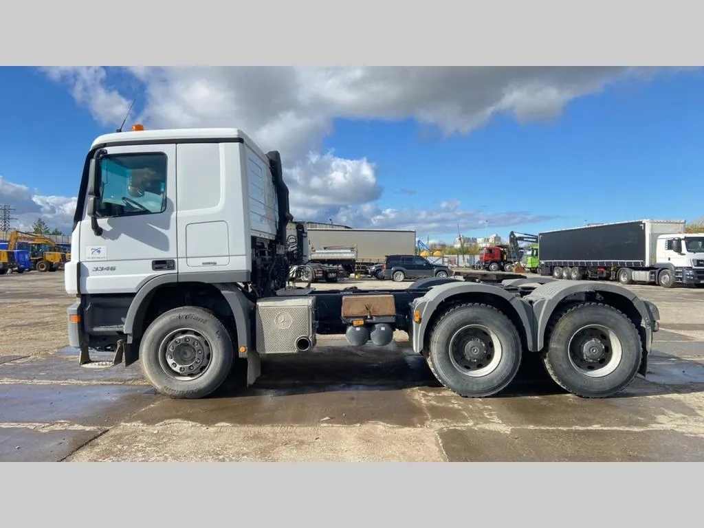 Mercedes-Benz ACTROS, фото 2