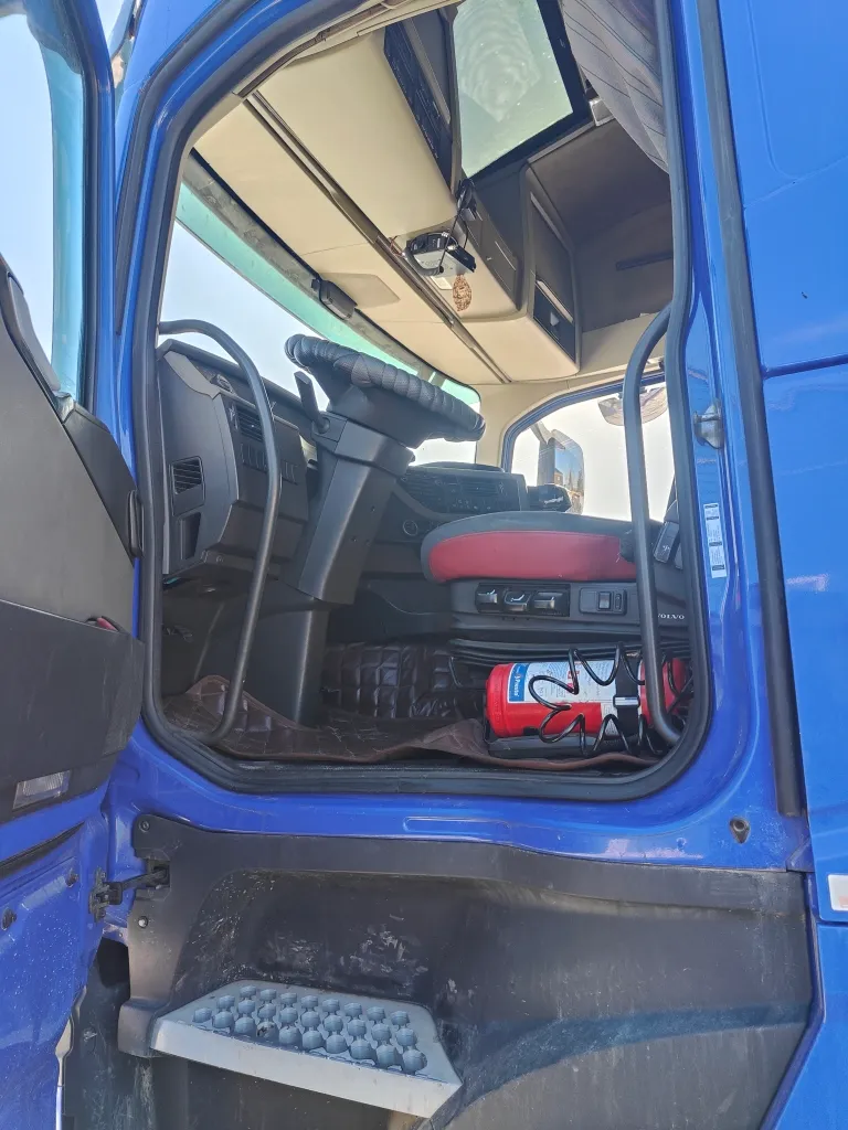 Volvo FH 6x4 Седельный тягач, фото 5