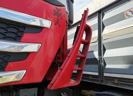 IVECO-Hongyan 908 (8x4), фото 5