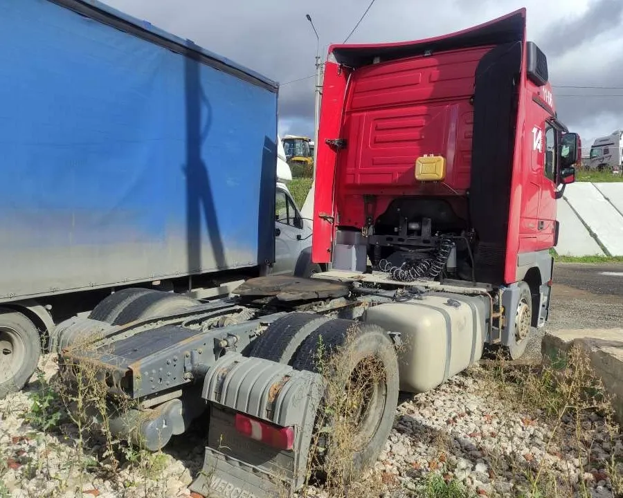 Mercedes-Benz Actros 4x2 Седельный тягач, фото 3