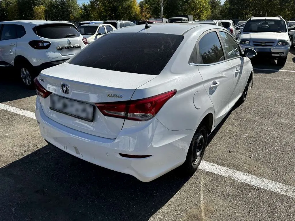 Changan Alsvin, фото 3