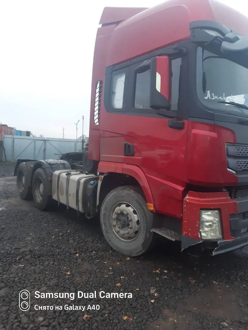 Shacman SX* 6x4 Седельный тягач, фото 2
